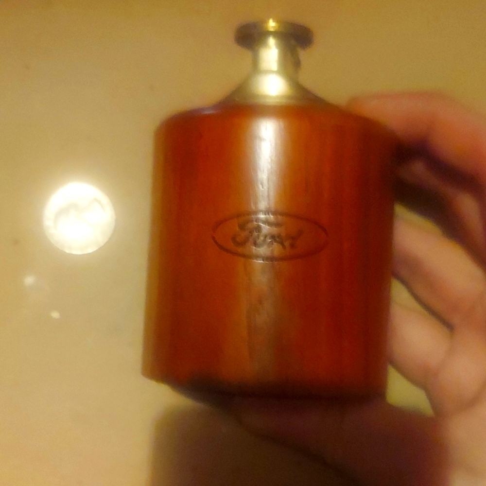Large wood antique 1970s Ford promo swag table lighter